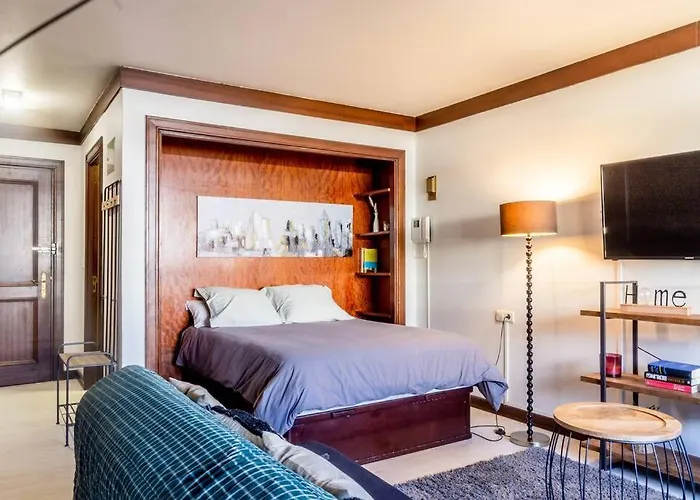 Apartamento P Sanz 1, 420 By Ybh